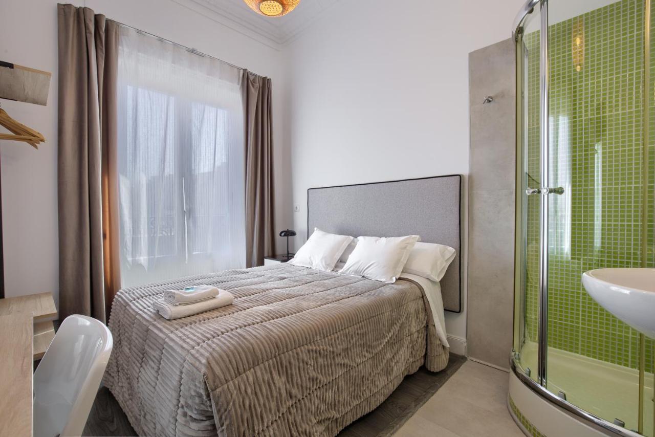 Hostal Besaya Madrid Luaran gambar