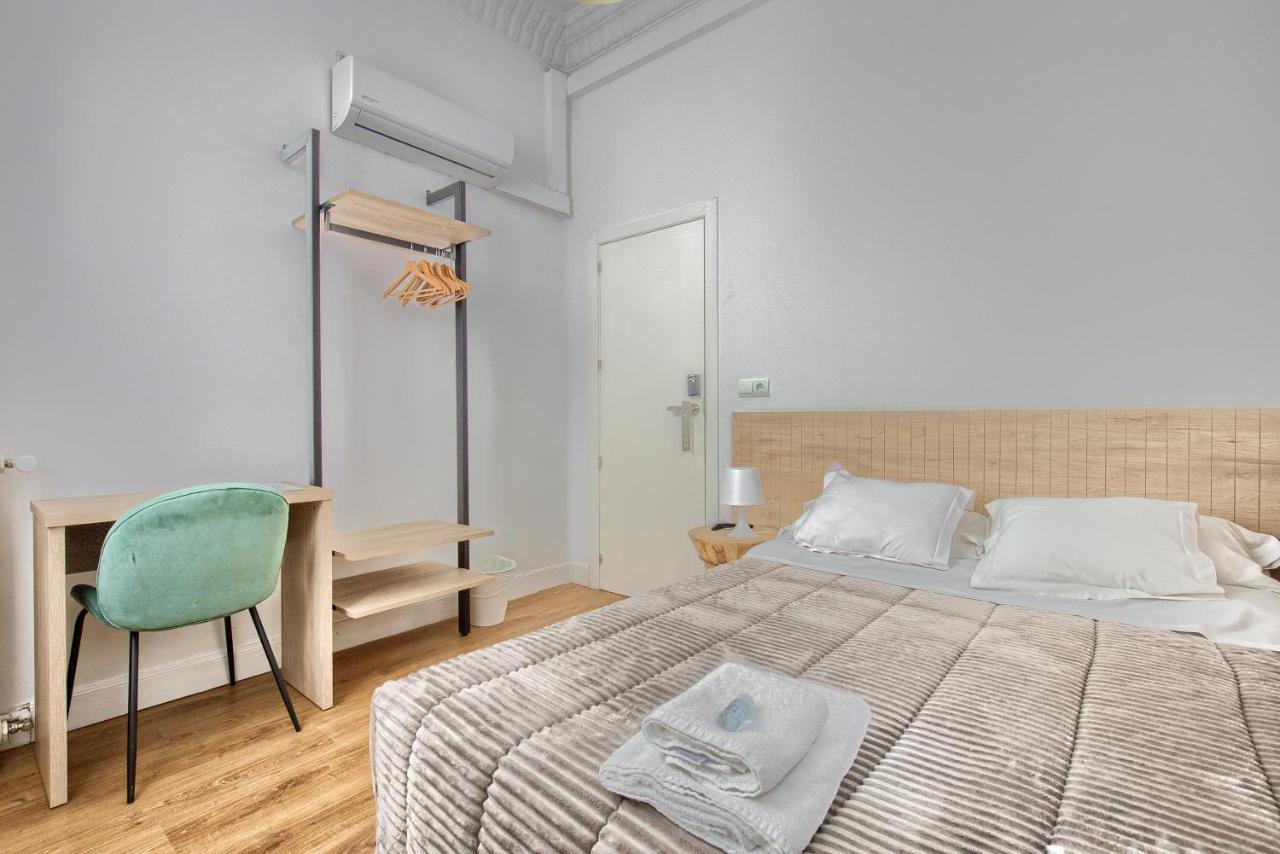 Hostal Besaya Madrid Luaran gambar