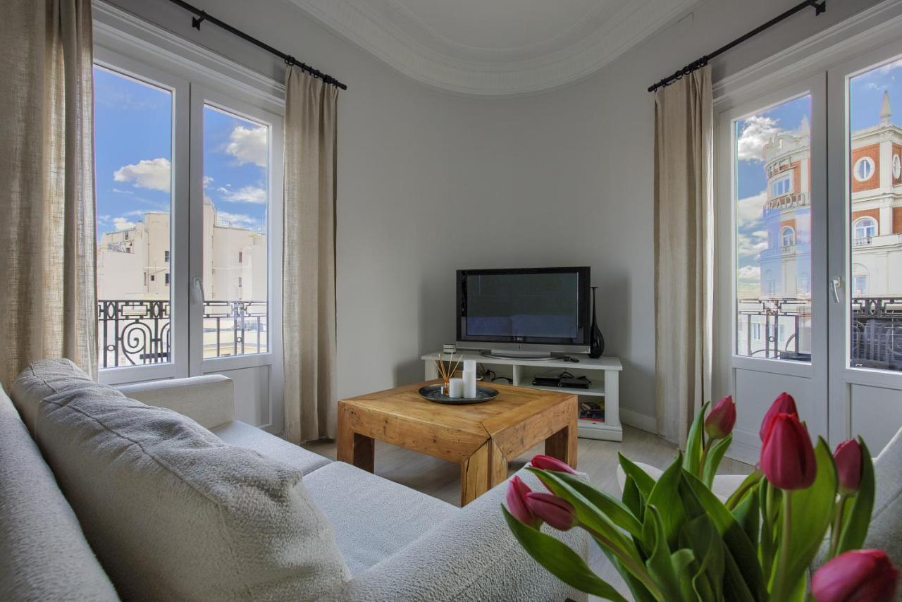 Hostal Besaya Madrid Luaran gambar