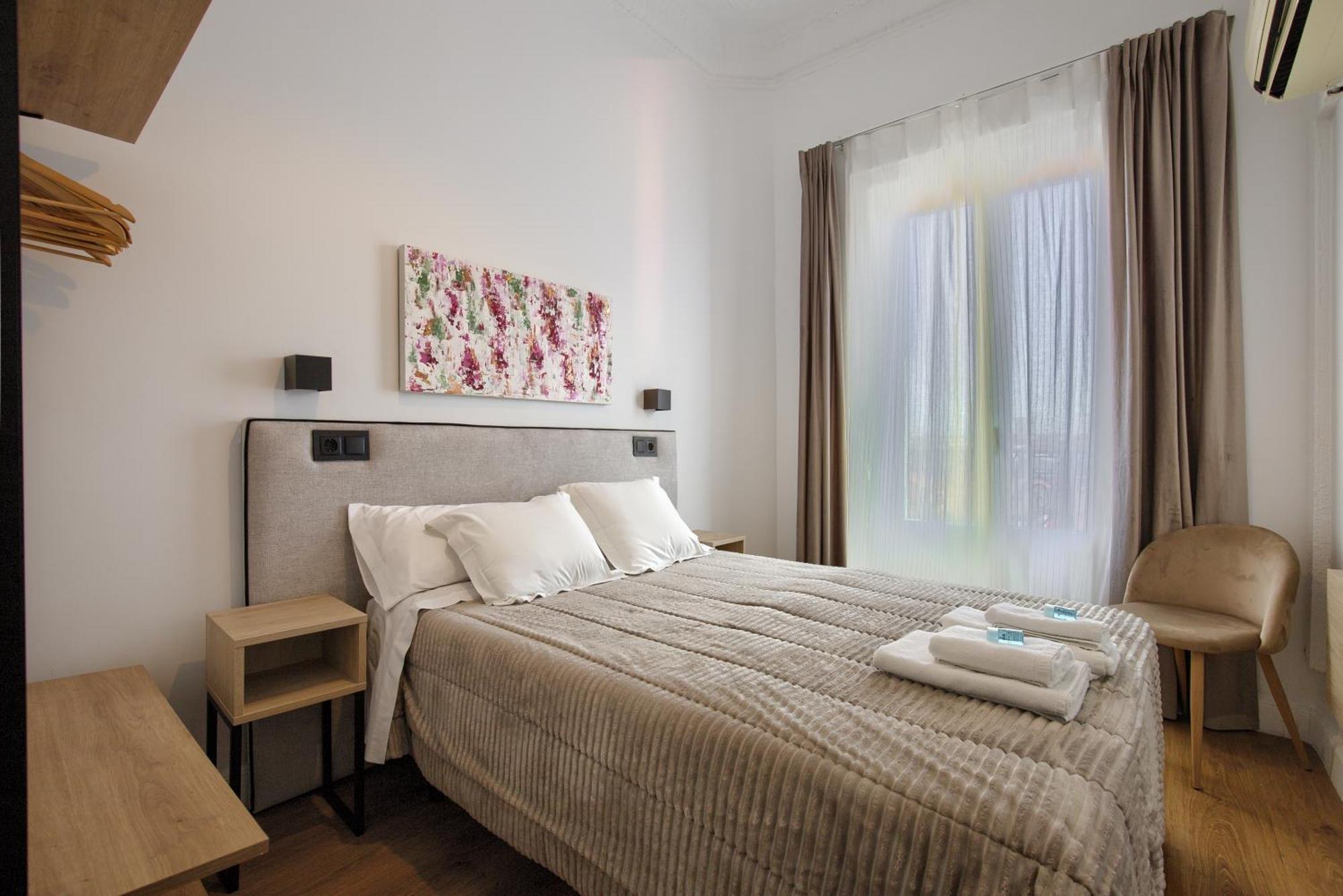 Hostal Besaya Madrid Luaran gambar