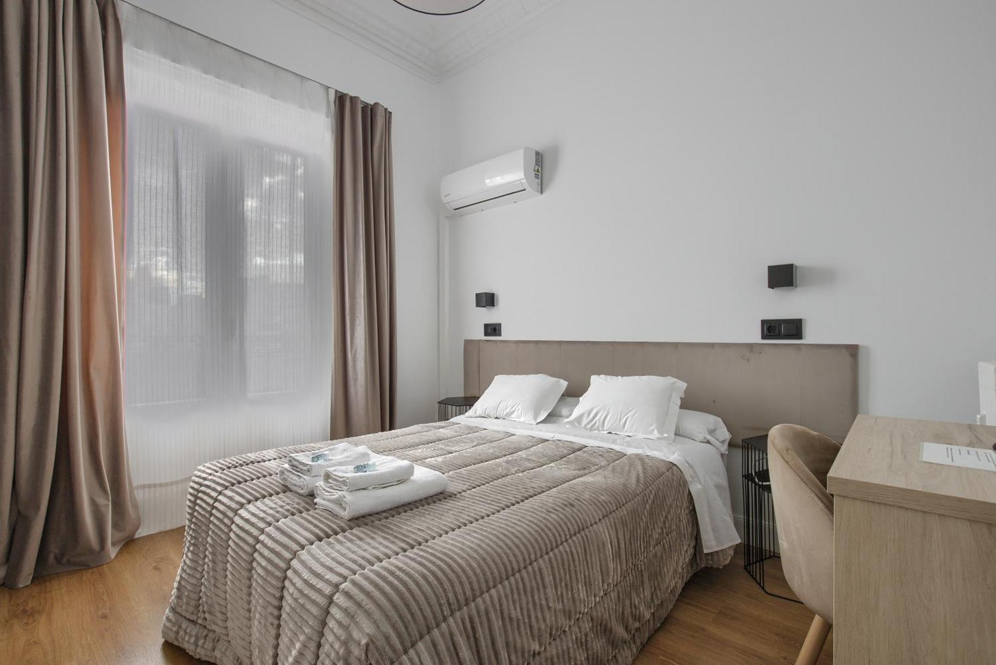 Hostal Besaya Madrid Luaran gambar